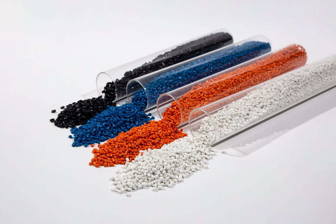 200度高溫氟塑料的特點(diǎn)有哪些？